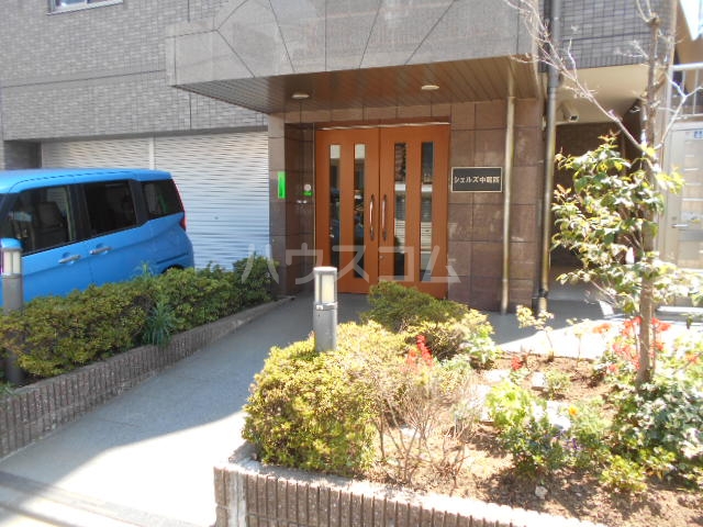 29/30 エントランス