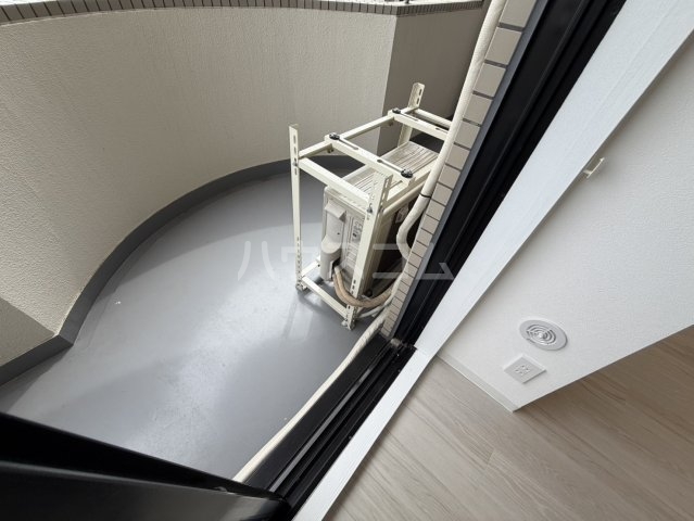 21/30 バルコニー