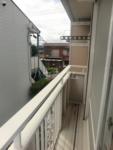 17/27 バルコニー