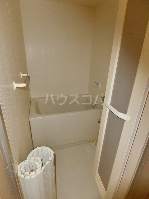 14/30 浴室