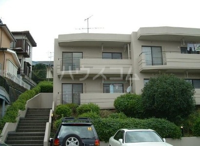 14/20 エントランス