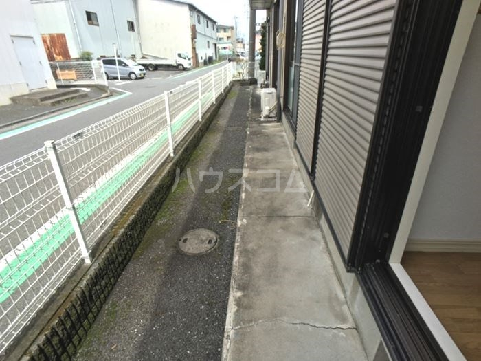 15/27 バルコニー