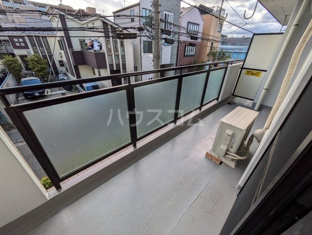 23/30 バルコニー