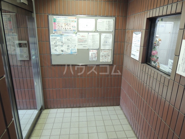 3/6 エントランス
