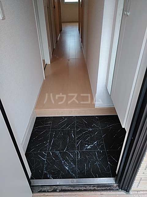 4/13 玄関