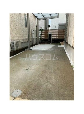 3/5 駐車場