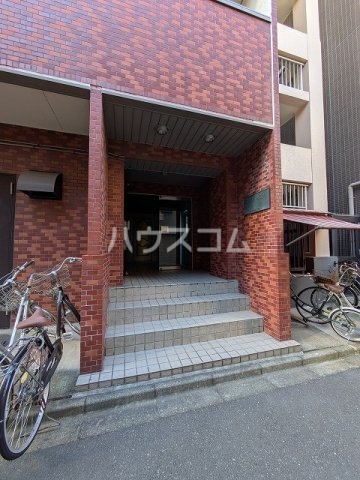 14/22 エントランス