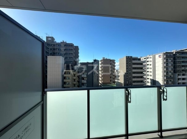 13/22 バルコニー