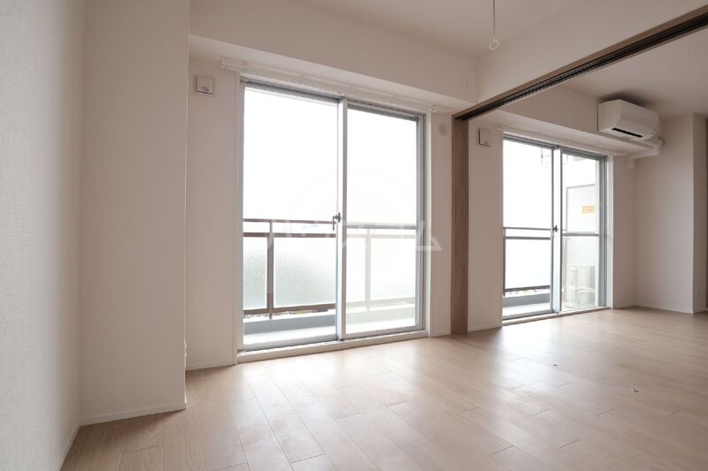 20/28 バルコニー