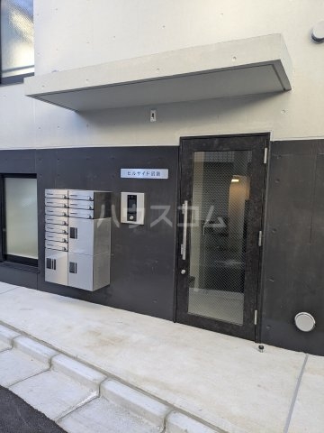 17/22 エントランス