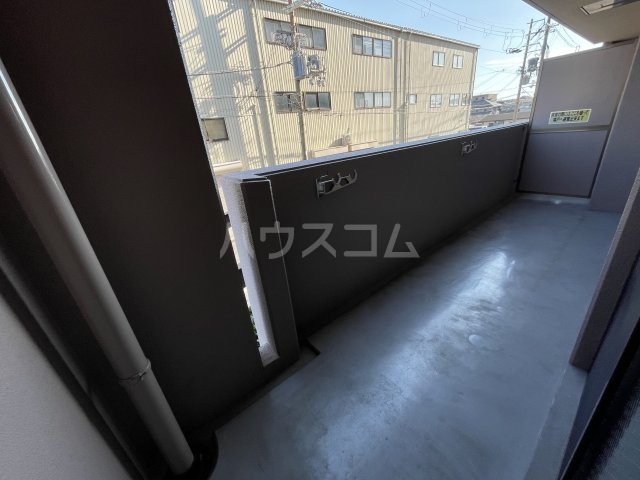 13/21 バルコニー