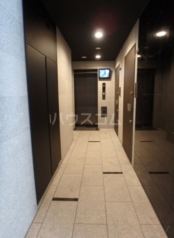 14/17 エントランス