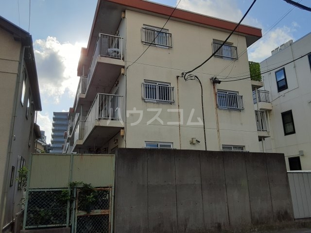 2/30 外観