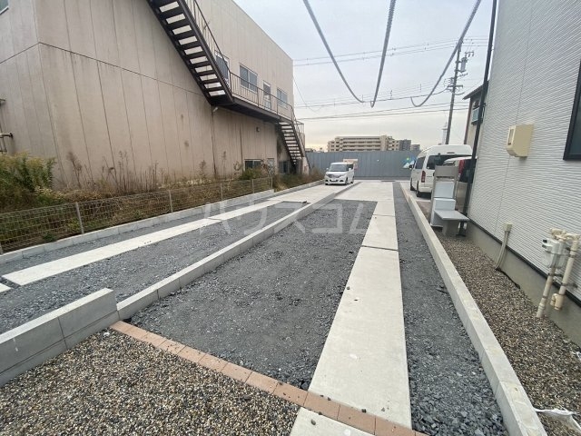 22/30 駐車場