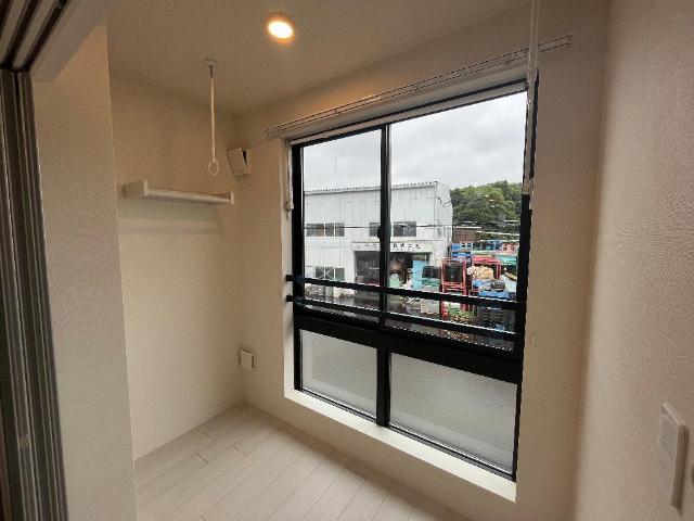 21/25 バルコニー