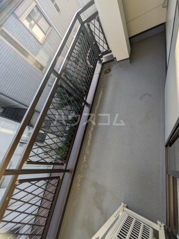 16/28 バルコニー