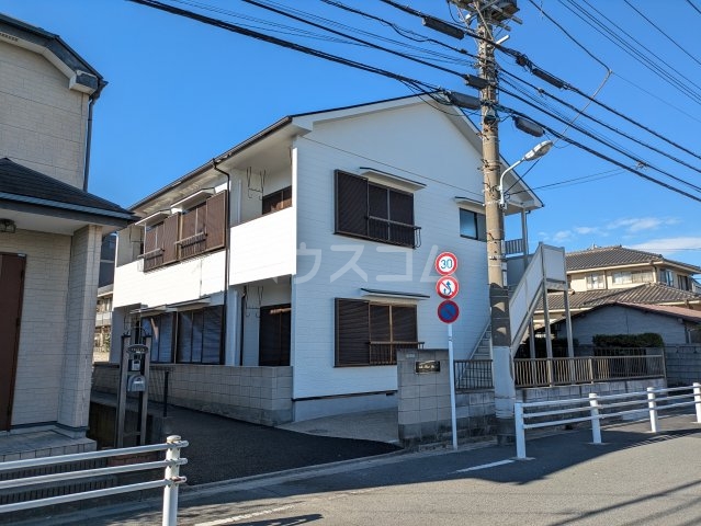 28/30 エントランス