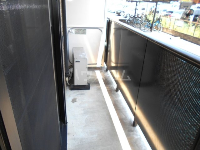 16/28 バルコニー