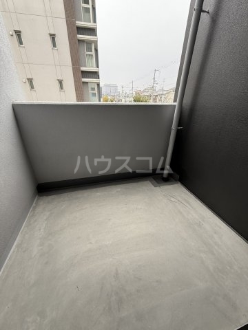 15/28 バルコニー