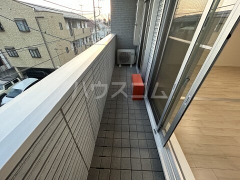 16/28 バルコニー