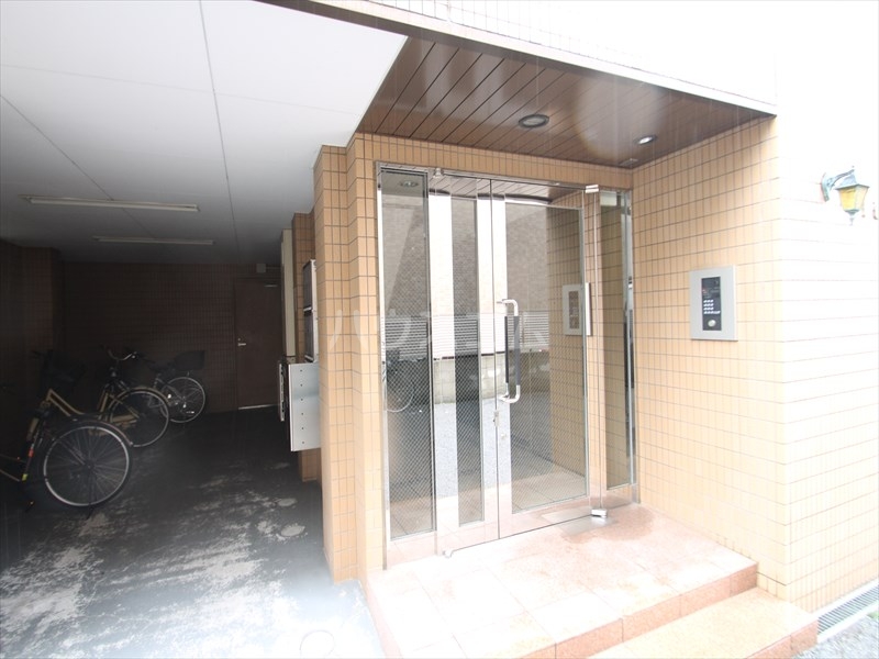 2/10 エントランス