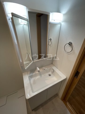 13/30 洗面