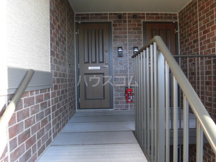 17/22 エントランス