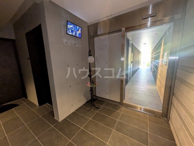 29/30 エントランス