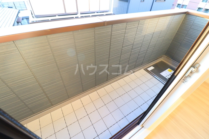 19/30 バルコニー