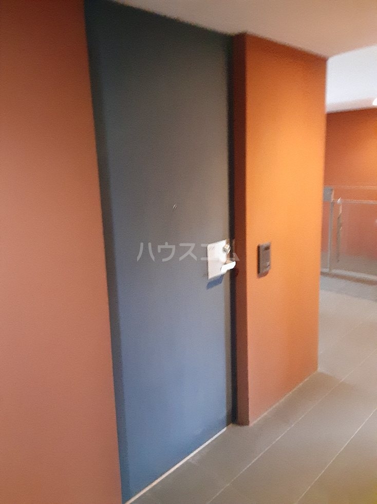 5/13 玄関