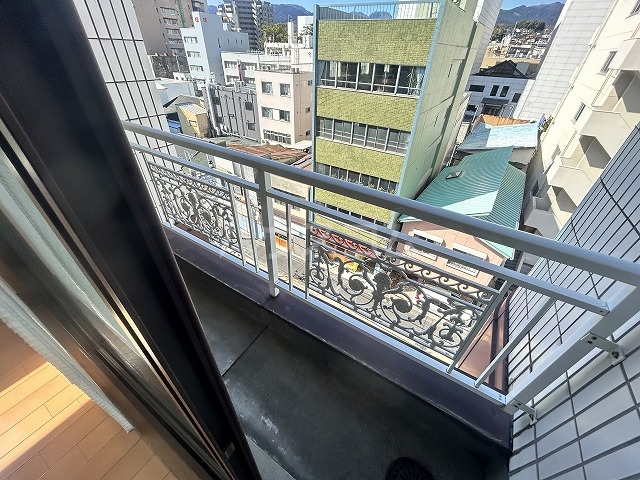 21/30 バルコニー