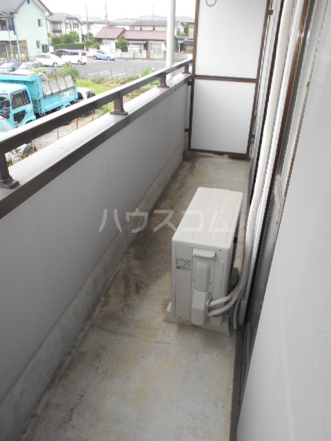 18/28 バルコニー