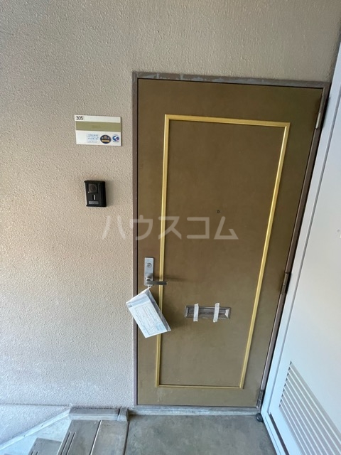 15/30 玄関