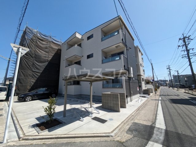 ＧＲＡＮＤ　ＮＥＳＴの外観