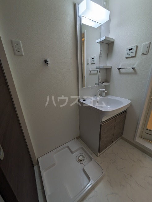17/30 洗面