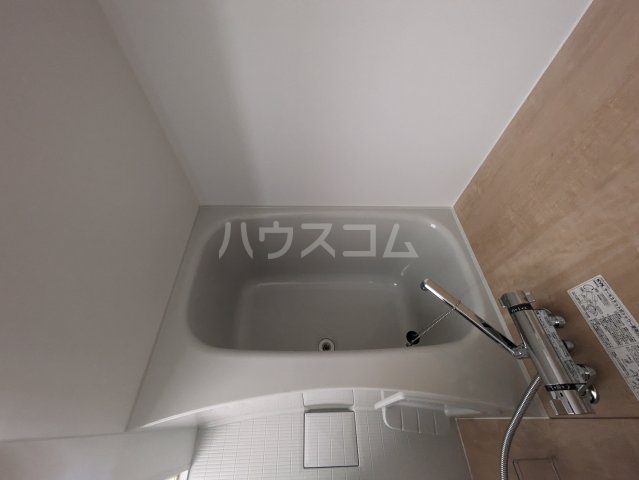 16/30 浴室