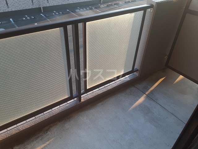 18/30 バルコニー