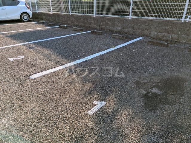 21/23 駐車場