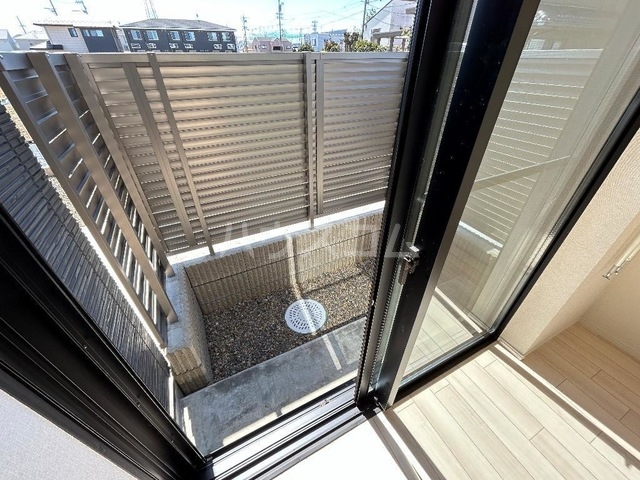 14/30 バルコニー