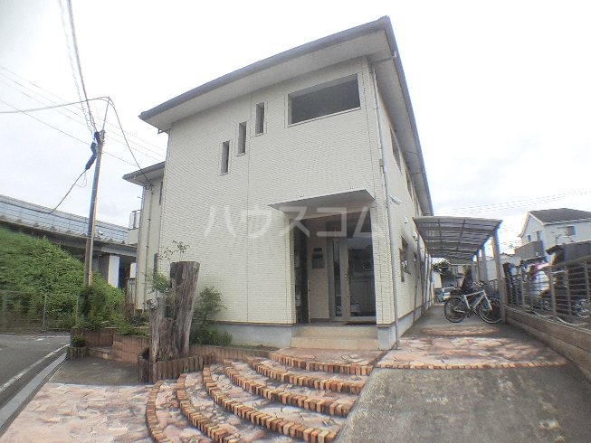2/30 外観