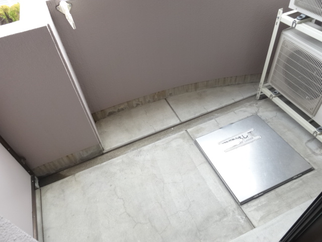 17/30 バルコニー