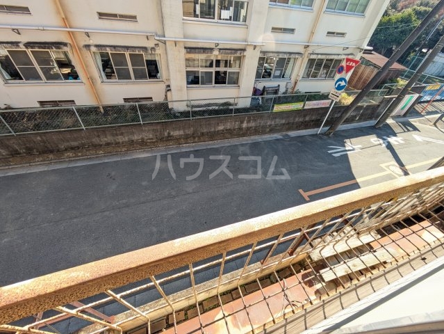 21/30 バルコニー