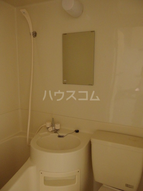 13/30 洗面
