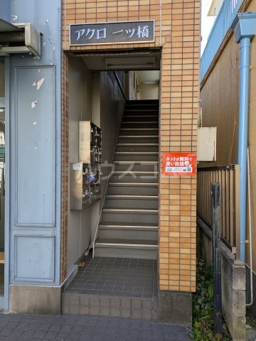 2/5 エントランス