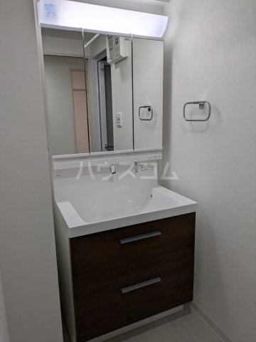 15/30 洗面