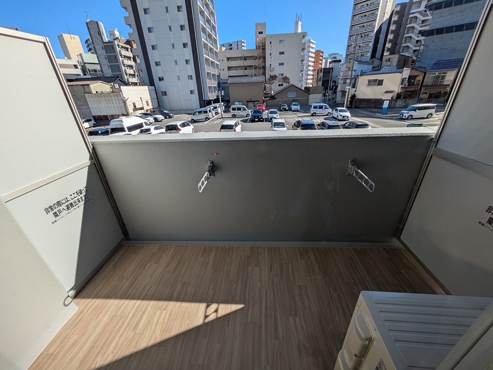 13/30 バルコニー