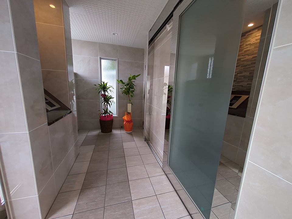 15/25 エントランス