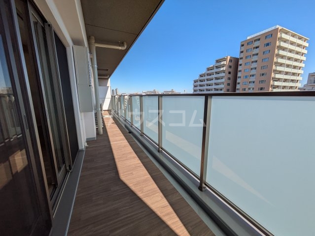 13/30 バルコニー