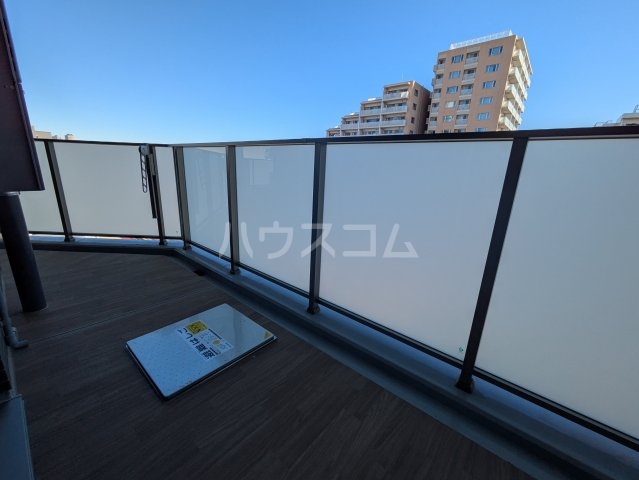 13/30 バルコニー