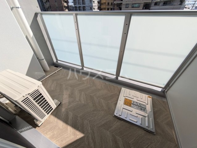 23/30 バルコニー